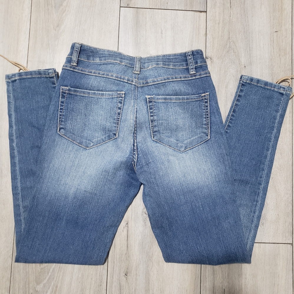 Cashe Vintage Lace Up Skinny Jeans - Picture 2 of 8